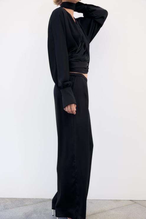 moterys Zara plačios satino kelnės juodas apranga 4N488834