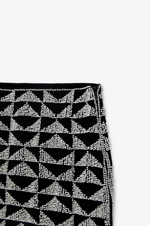 moterys Zara karoliukais puoštas mini sijonas juoda balta apranga 4N488712