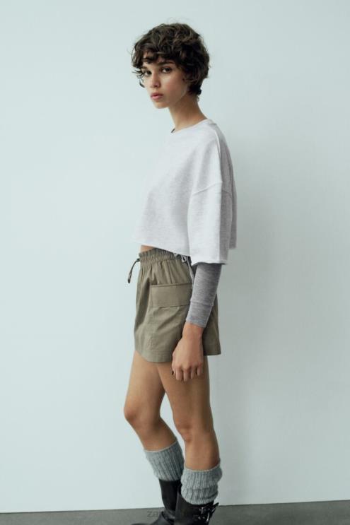 moterys Zara kišeninis šortas tamsi chaki apranga 4N488689