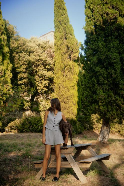 moterys Zara klostuoti šortai aukštu liemeniu pilka apranga 4N488525