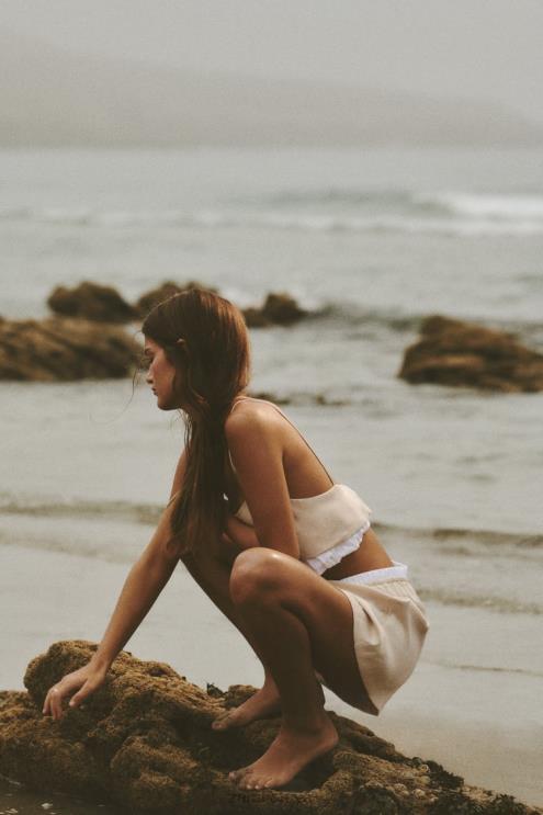 moterys Zara satino efekto poplino apdailos šortai akmuo apranga 4N488584