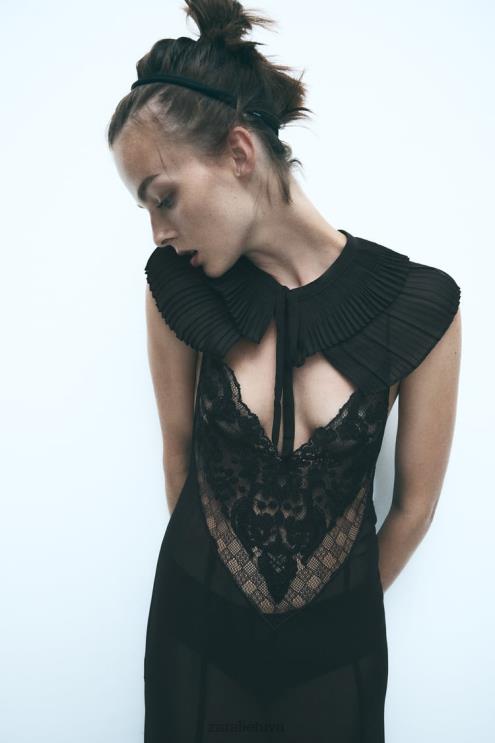 moterys Zara klostuota dviguba apykaklė juodas priedai 4N488758