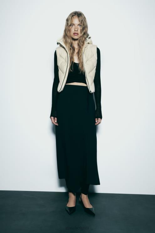 moterys Zara vandeniui atstumianti vėjo apsaugos liemenė juoda balta apranga 4N488199