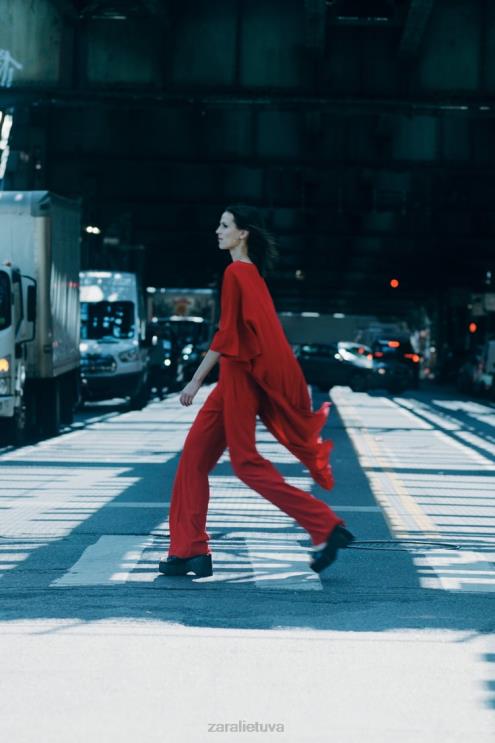 moterys Zara asimetriška palaidinė su pelerina ryškiai raudona apranga 4N488306