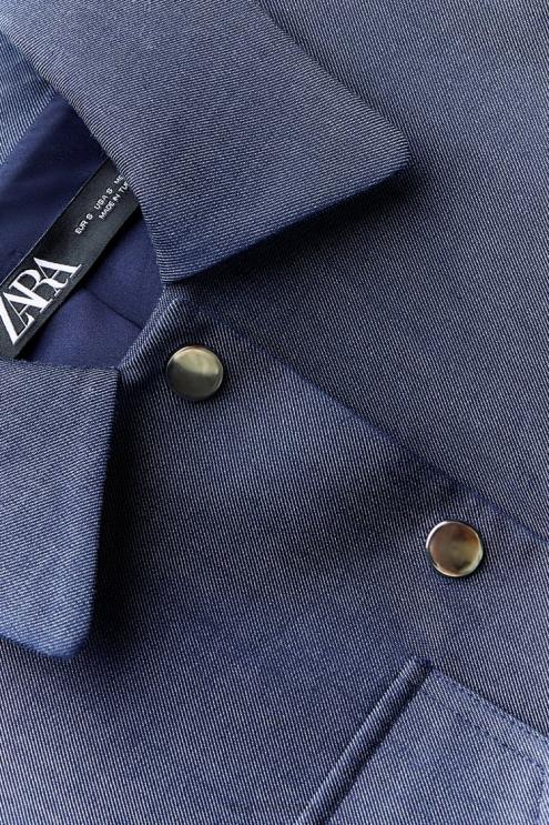 moterys Zara apkarpyta striukė ant pečių indigo apranga 4N4887