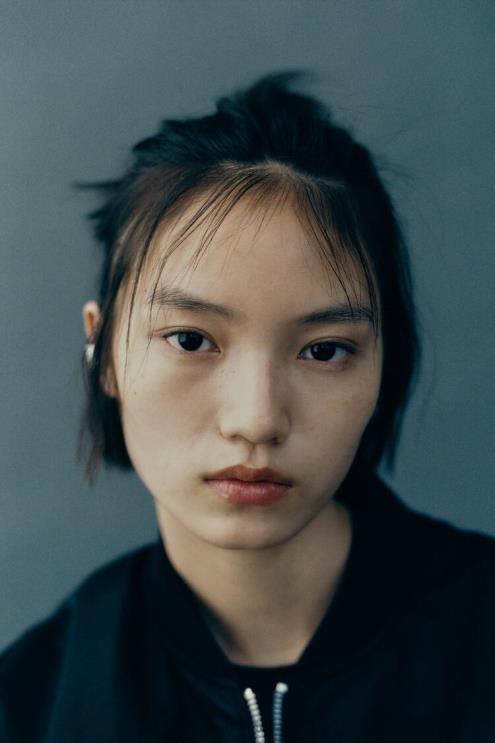 moterys Zara crop nailono bomber striukė juodas apranga 4N48815