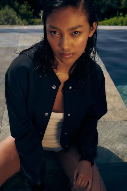 moterys Zara užsegama bombonešio striukė juodas apranga 4N48855