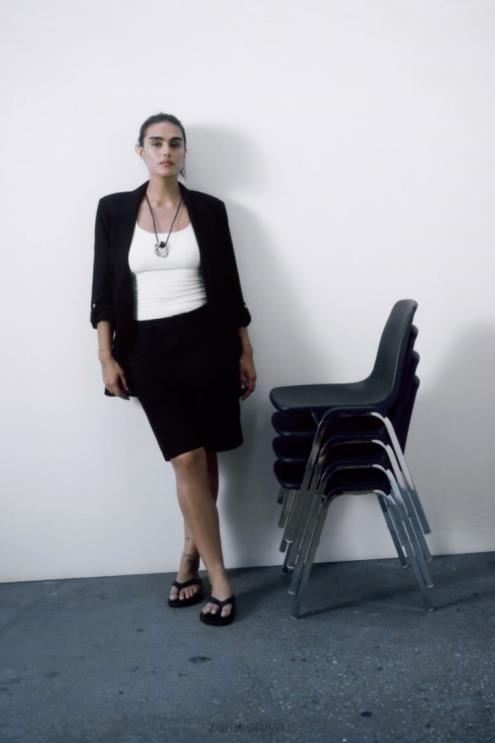 moterys Zara bliuzonas su užraitotomis rankovėmis juodas apranga 4N488155